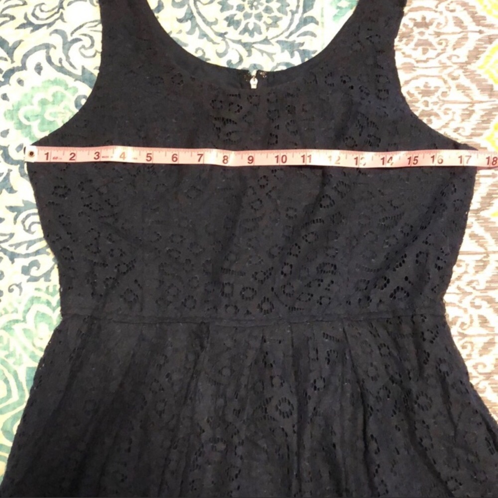J. Crew navy blue lace dress with pockets size 6 - Picture 6 of 8